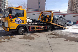 站前救援拖车费用怎么算